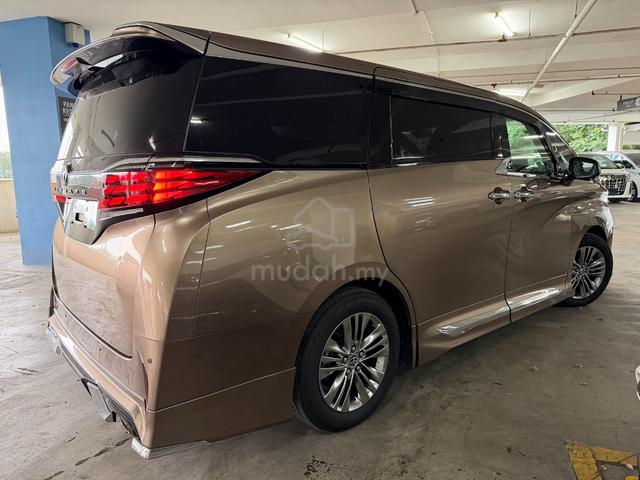 2025 Toyota ALPHARD 2.5 Z GOLD BEST OFFER IN TOWN - 4