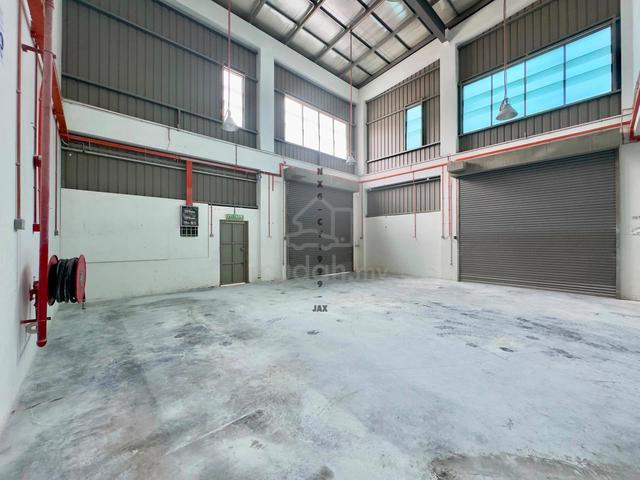 Gateway 16 Bukit raja 1.5 storey Semi D Factory for Rent with CCC 1