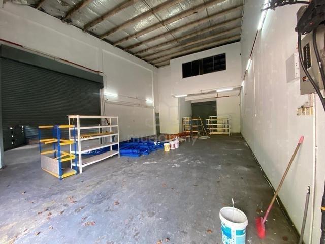 Seri Senai Terrace Factory, 24x85sf Light Industry, 100Amp 1
