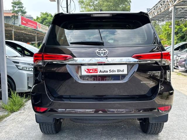 Toyota FORTUNER 2.4 Service Record 4X4 Facelift - 5