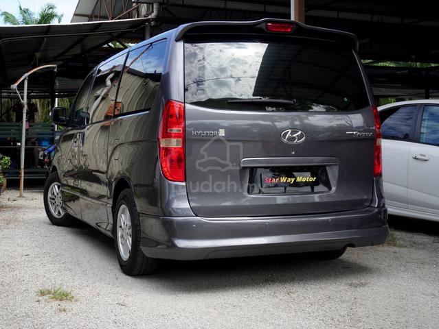 2011 Hyundai GRAND STAREX 2.5 ROYALE (A) - 4