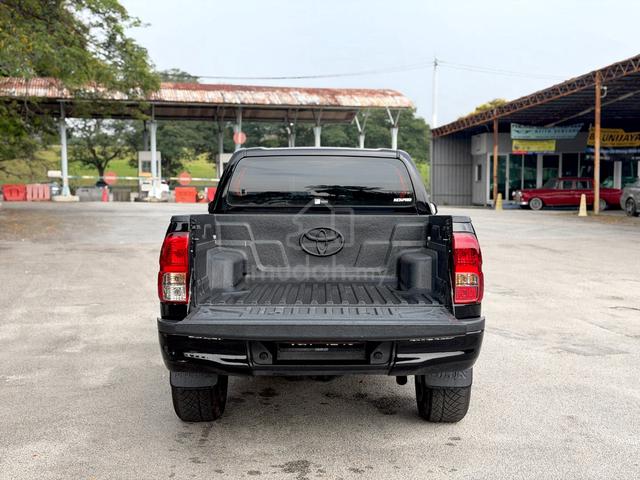 2021 Toyota HILUX 2.4 E - 4