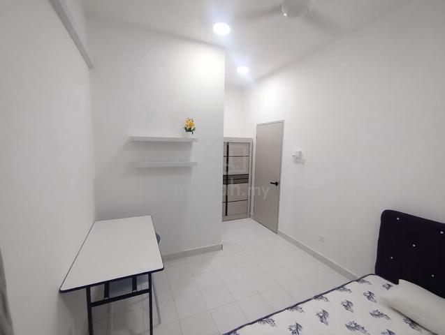 ROOMS for RENT @ ALPINIA RESIDENCE, NILAI 1
