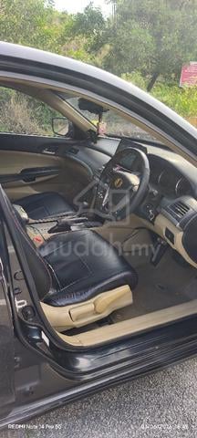 Honda Accord 2.0 - 3