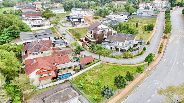 (8815 Sft) Tanah Lot Bungalow, Seksyen 9 Rimba Valley, Kota Damansara 2