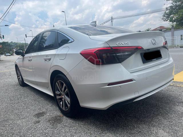 2023 Honda CIVIC 1.5 E MY22 FE (A) - 4
