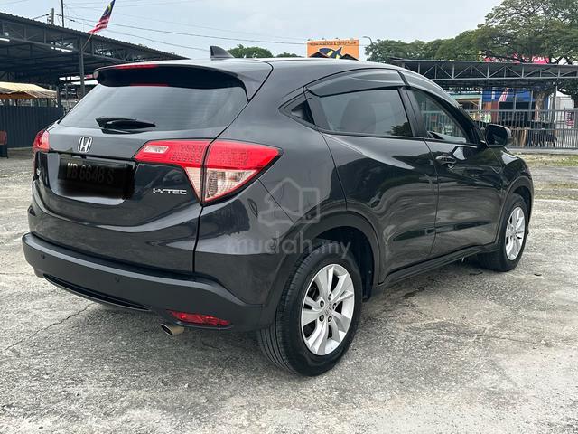 2015 Honda HR-V 1.8 E (A)v full loan - 3