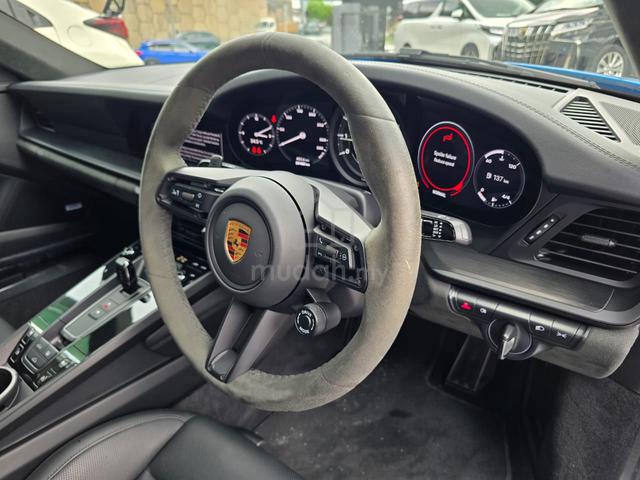 2022 Porsche 911 Carrera GTS 3.0 - 4