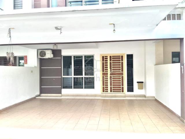 Taman Nusa Sentral Iskandar Puteri Double Storey House For Rent 1