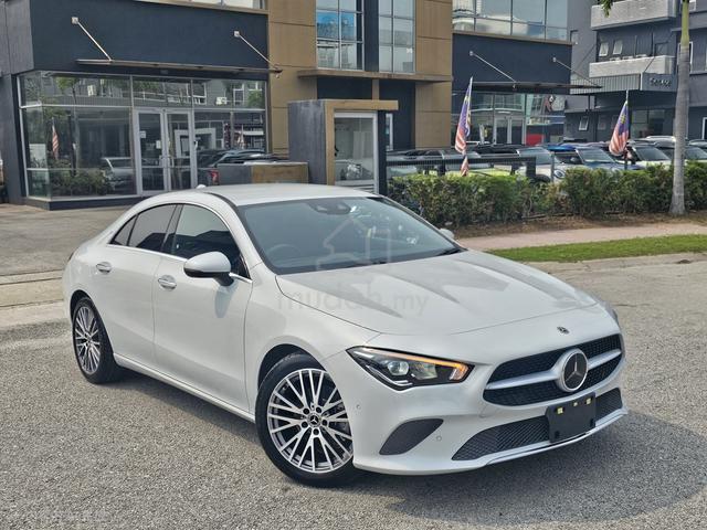 Mercedes Benz CLA180 1.3 PREMIUM UNRE SEDAN - 1