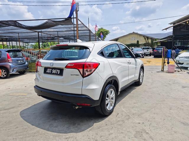 2015 Honda HR-V 1.8 (AUTO) - 3