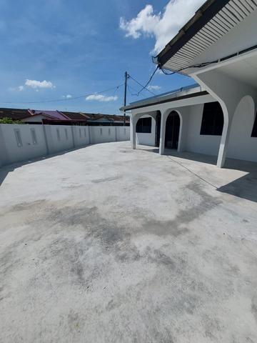 Taman Bagan single storey corner unit huge extra land Butterworth 1