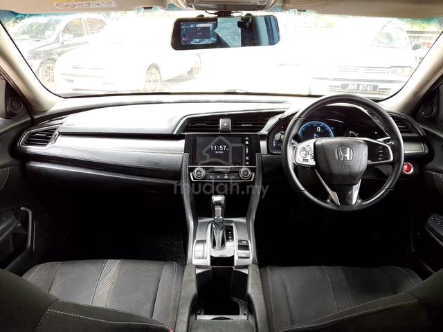 2016 Honda Civic 1.8 i-VTEC (A) FC Sport - 4