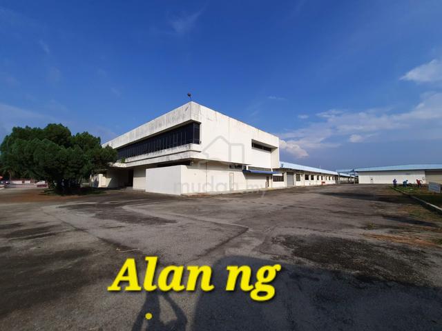 Free hold factory warehouse for sale near batu kawan 1