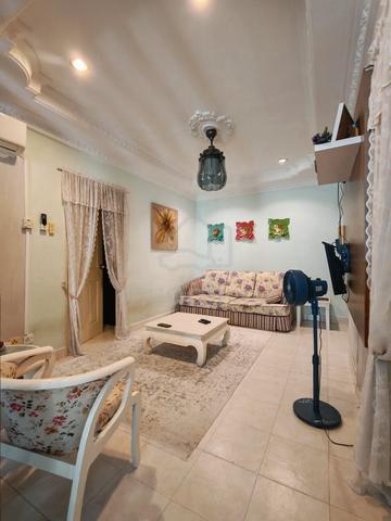 Bandar Sierra Apartment 1