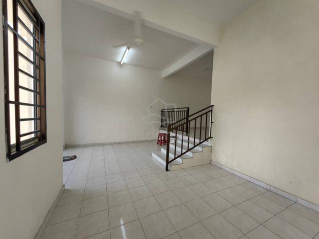 Freehold 2 storey terrace house Taman Saujana Indah, Bukit Katil 1