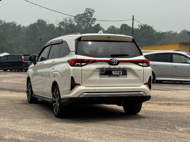 2025 Toyota VELOZ 1.5 Original White - 2