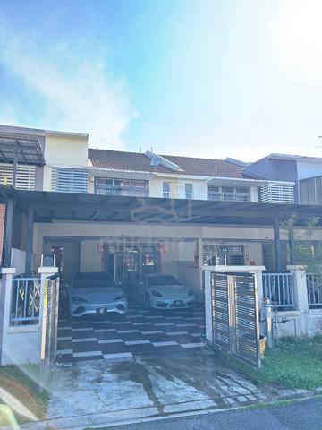 Nusa Idaman 8 Double Storey Hot Location Unit Fully Furnished 1