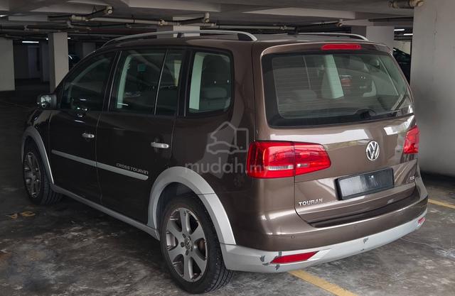 2012 Volkswagen CROSS TOURAN 1.4 TSI (A) - 2