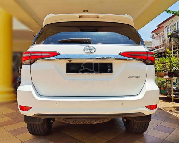 2022 Toyota FORTUNER SRZ 2.7L (A) - 4