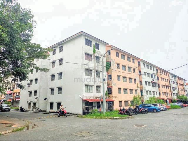 Baiduri apartment 1