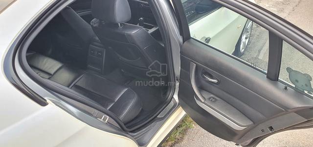 2012 BMW 320d M-sports (CKD) 2.0 (A) - 4