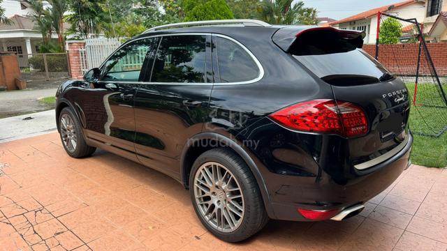 2010 Porsche CAYENNE 4.8 S 958 Petrol - 5
