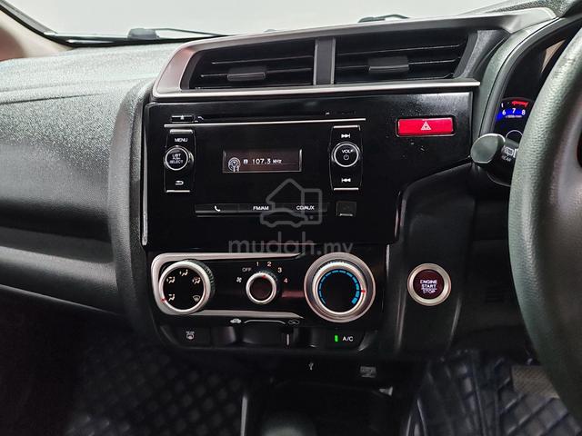 2015 Honda JAZZ 1.5 (A) HATCHBACK FULL LOAN SENANG - 5