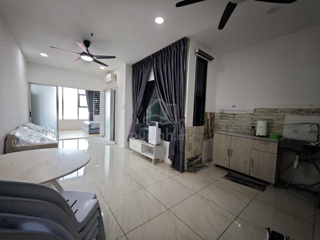 Manhattan Suites @ ITCC 1