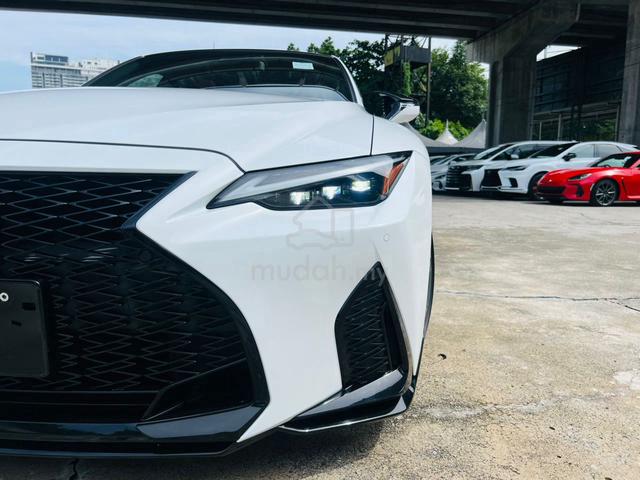 2021 Lexus IS300 2.0 F-SPORT Grade 4.5A Sunroof - 3