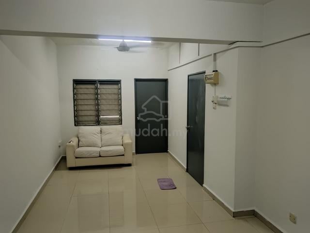 Rumah di Jalan 15A/142. Tingkat 1, Taman Orkid Desa 1