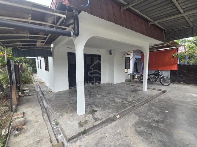 Single Storey end lot Terrace House for Sale  1
