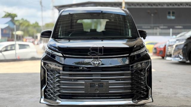 2022 Toyota VOXY 2.0 S-G FULL LOAN - 1