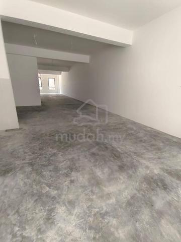 Eco Botanic Boulevard 2 First Floor Shop Brand New Condition 1