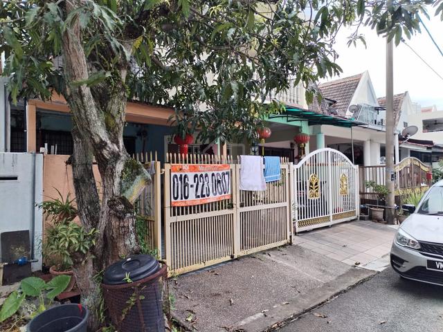 Landed Double Storey Property House for Sale at Taman Muda 1
