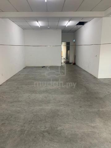 [Good ROI]Shop Lot Bandar Baru Uda - 3 Strorey👍🏻‼️ 2