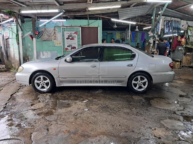 Nissan Cefiro - 2