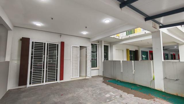 2 Storey Terrace Tmn Satu Krubong Sutera Emas 1