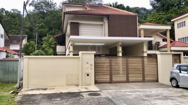 FULLY RENOVATED 🔥 2 Storey Bungalow Jalan H , Taman Melawati KL 1