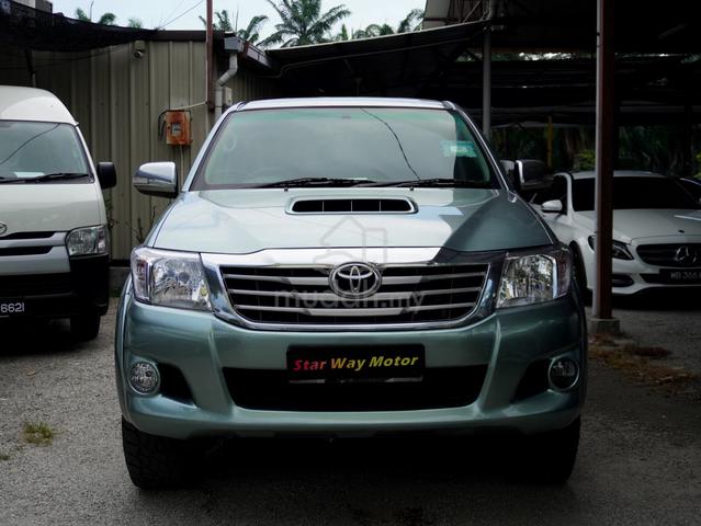 2013 Toyota HILUX 2.5 G VNT FACELIFT (A) - 2