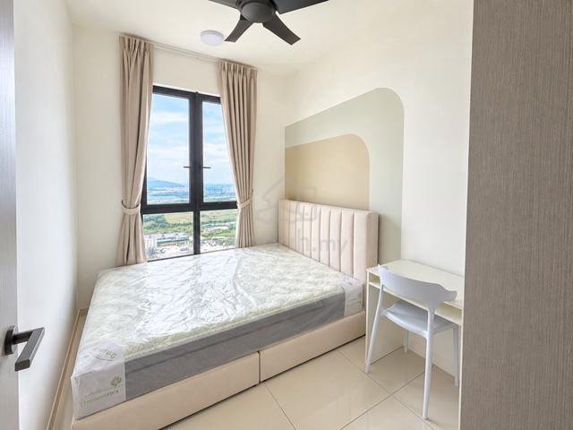 Vivo Condo Batu Kawan | Brand New Middle Room | Fully Furnished 1