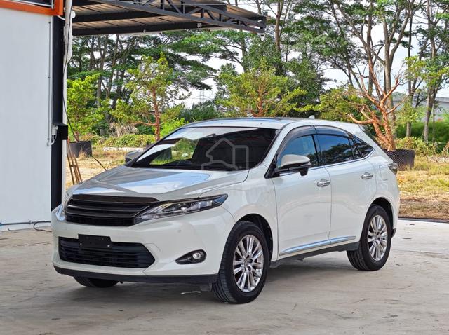 2014/15 Toyota HARRIER 2.0 PREMIUM (A)RED INTERIOR - 4