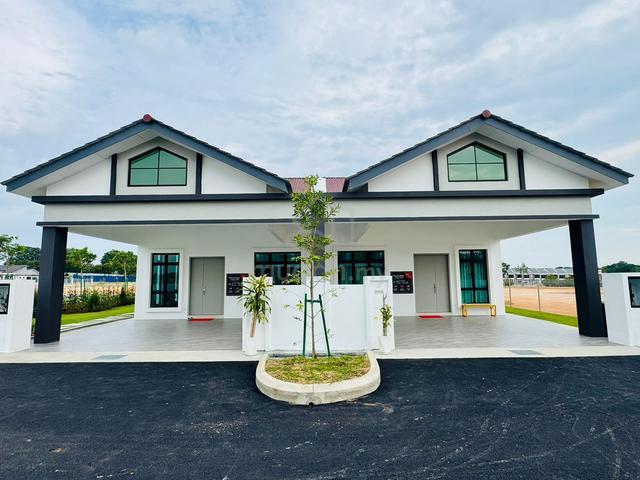 Single Storey Semi D ZERO DOWNPAYMENT Gated Guarded Ayer Keroh Melaka 1