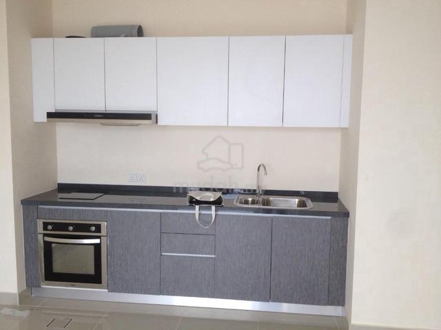 E Suite-Designer Suite @ Emerald Avenue 1