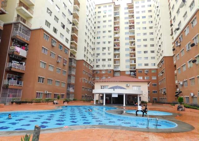 Selesa I-Resort Apartment 1