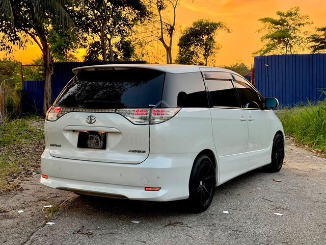 (CaSH CaRRY) TOYOTA ESTIMA 2.4 AERAS 2 POWERDOOR - 4