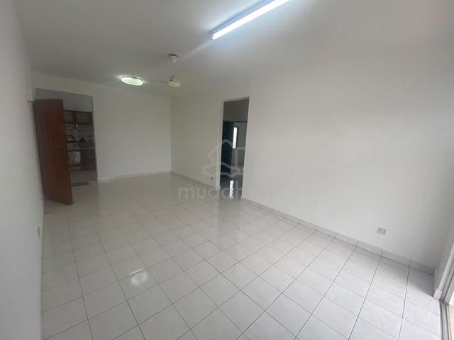 Selesa Puteri Condominium 1