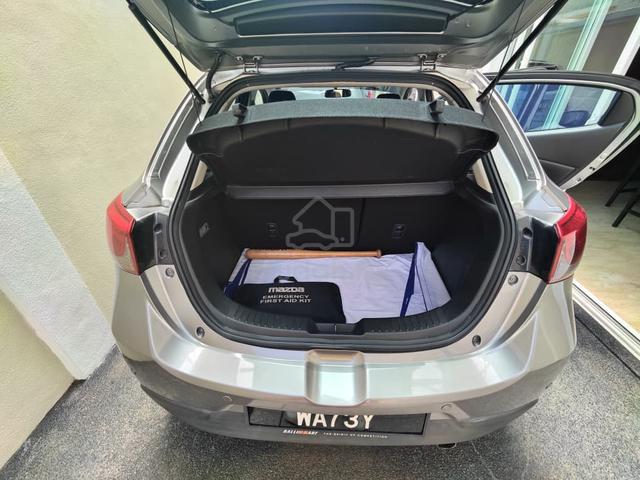 2016 Mazda 2 Hatchback Without plate Number - 3