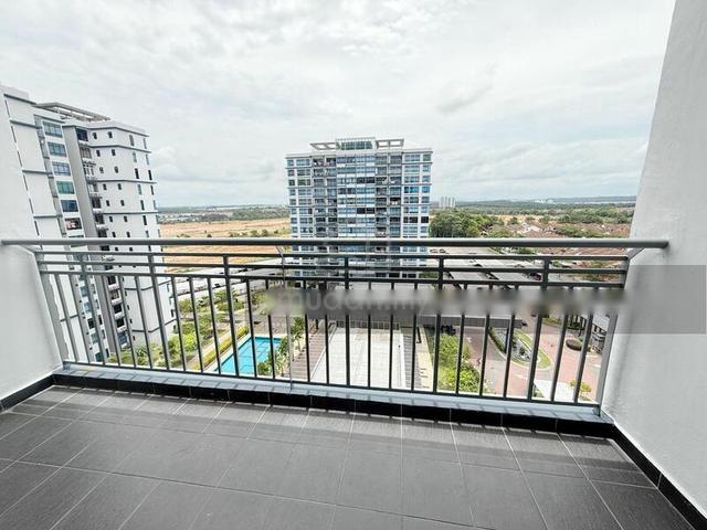 Seri Austin Residence Luxury Apartment 1