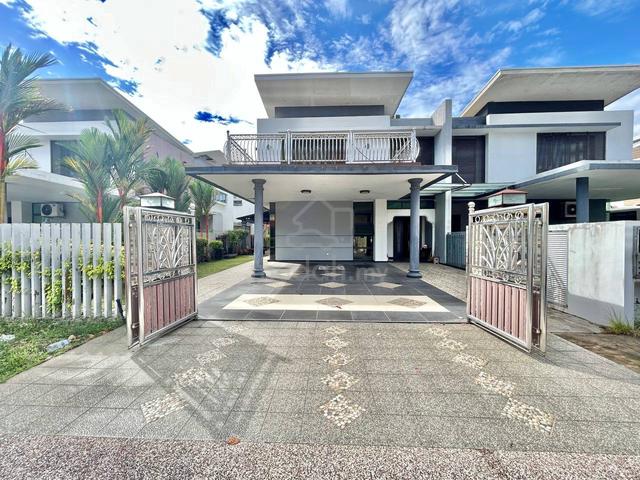 CHEAPEST Semi D Garden Villa jalan Kristal Seksyen 7 Shah Alam 1